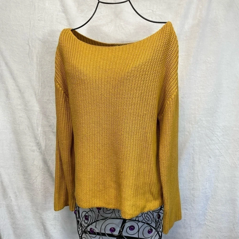 Mustard yellow knit sweater size S by H&M